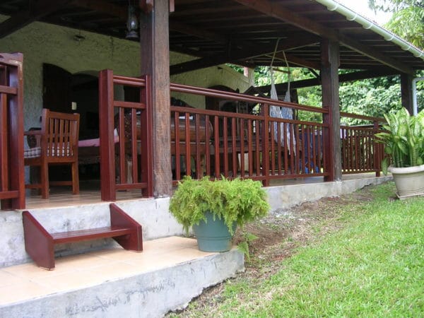 Garde-corps extérieur en bois – Image 3