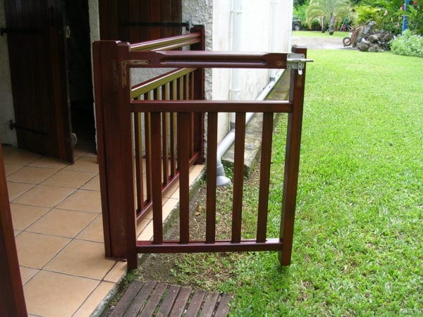 Garde-corps extérieur en bois – Image 4