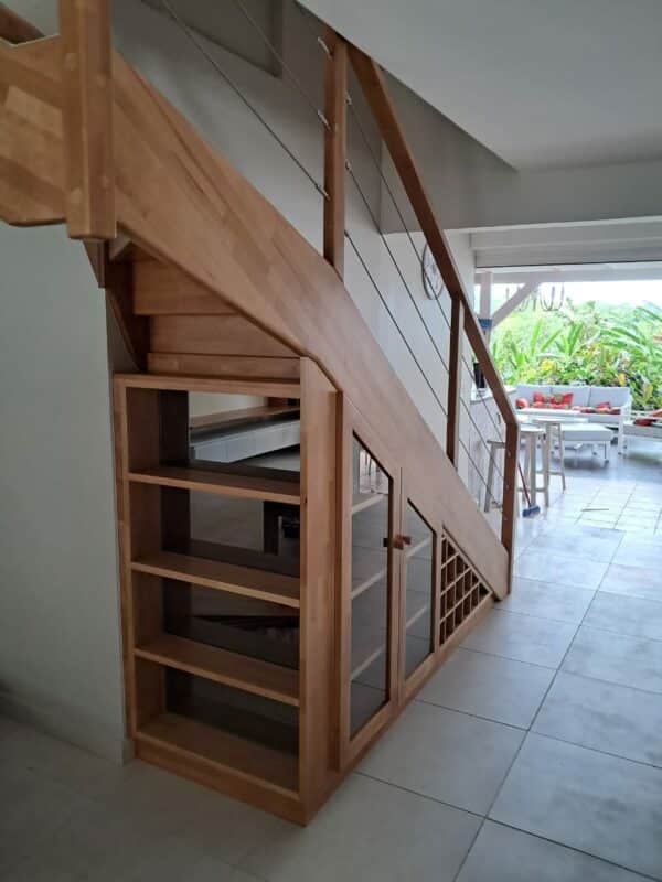 Meubles sous escalier